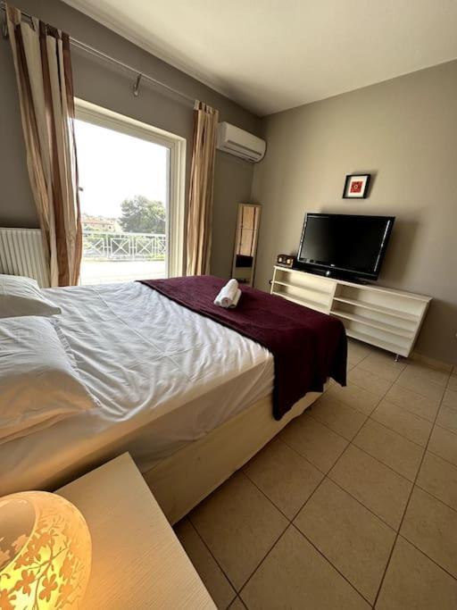 Stay Lago Island Kalivia Thorikou Bagian luar foto